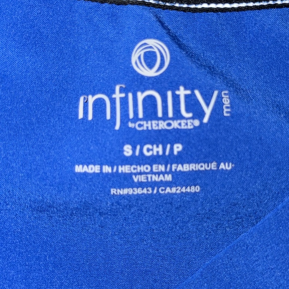 Cherokee Infinity Scrub Top - Picture 7 of 7